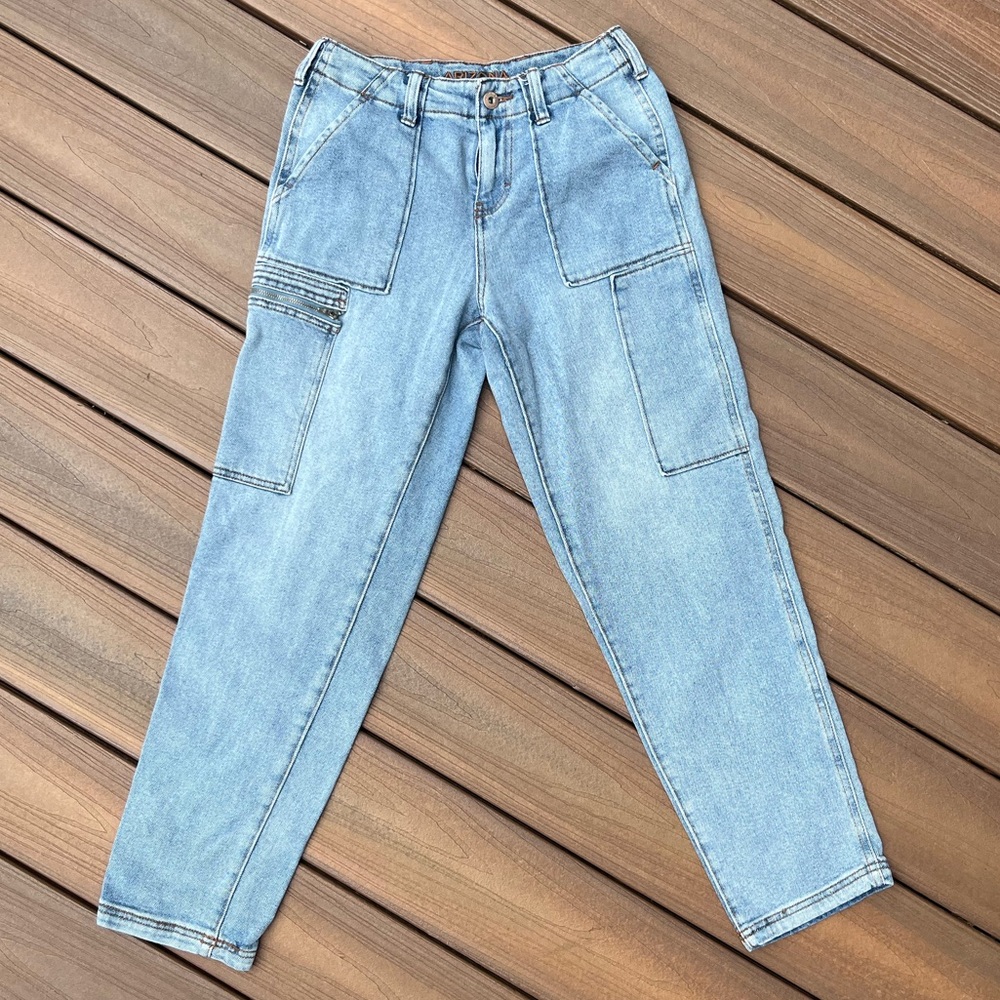 Arizona Jean Co. acid wash denim jeans